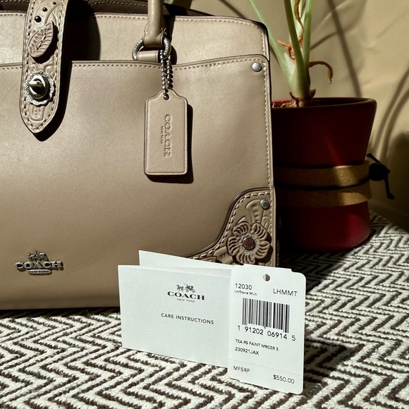 Coach Tea Rose Mercer 30 Satchel in Stone - 2017 - Picture 2 of 16